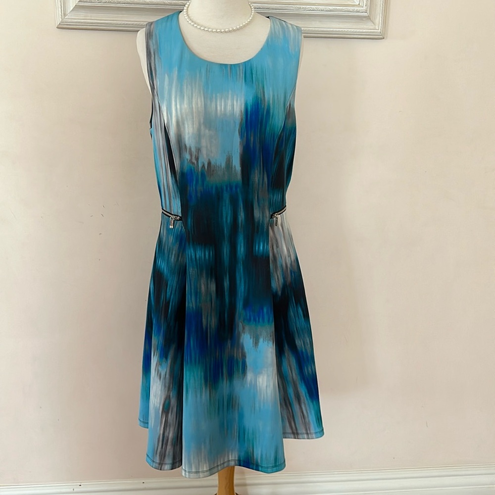 Calvin Klein size 10 knee length dress.